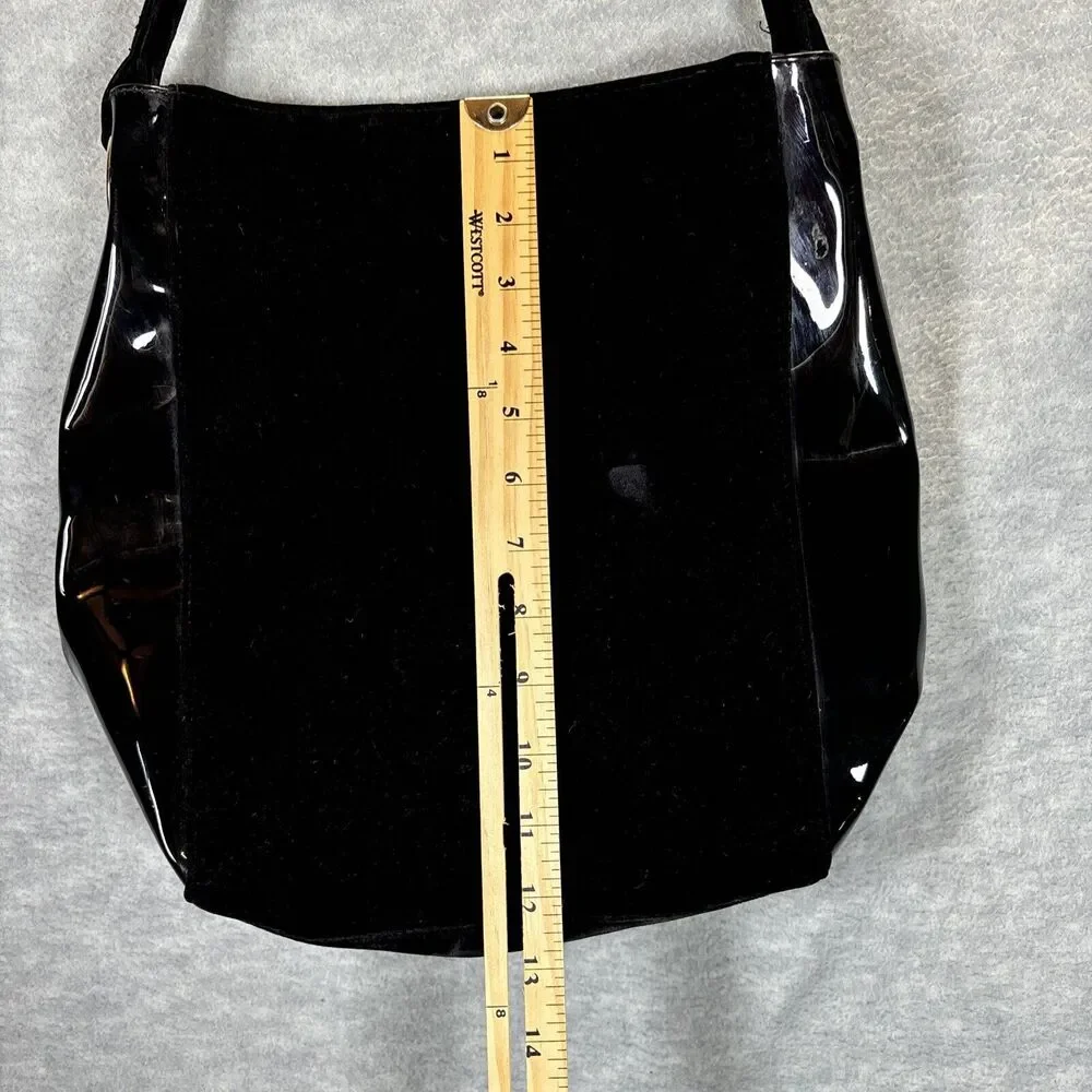 Carolina Herrera Purse Good Girl Black Velvet Lacquer‎ Shoulder Bag Tote